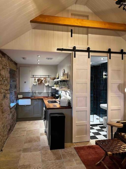 فيلا Charming Stone Bothy At Loch Lomond لاس المظهر الخارجي الصورة